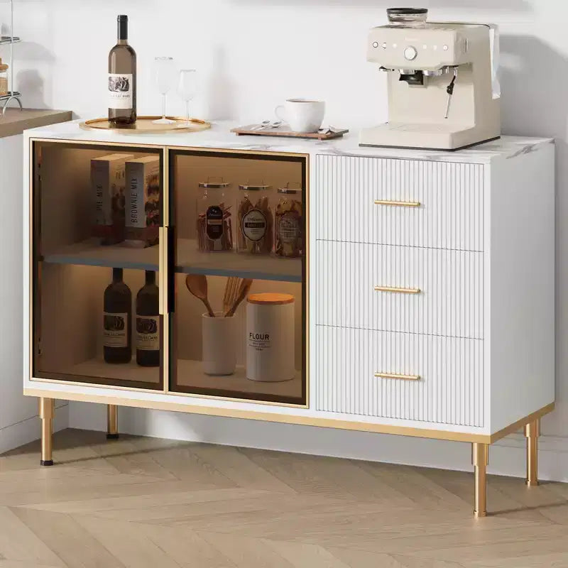 Credenza a Buffet con Luce LED, 3 Cassetti Scanalati e Ante in Vetro