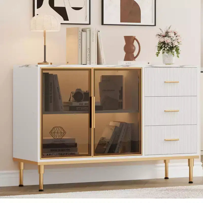 Credenza a Buffet con Luce LED, 3 Cassetti Scanalati e Ante in Vetro