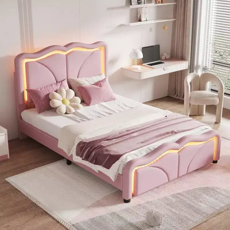 Letto a piattaforma imbottito per letto singolo/matrimoniale con testiera curva regolabile in altezza e luce LED