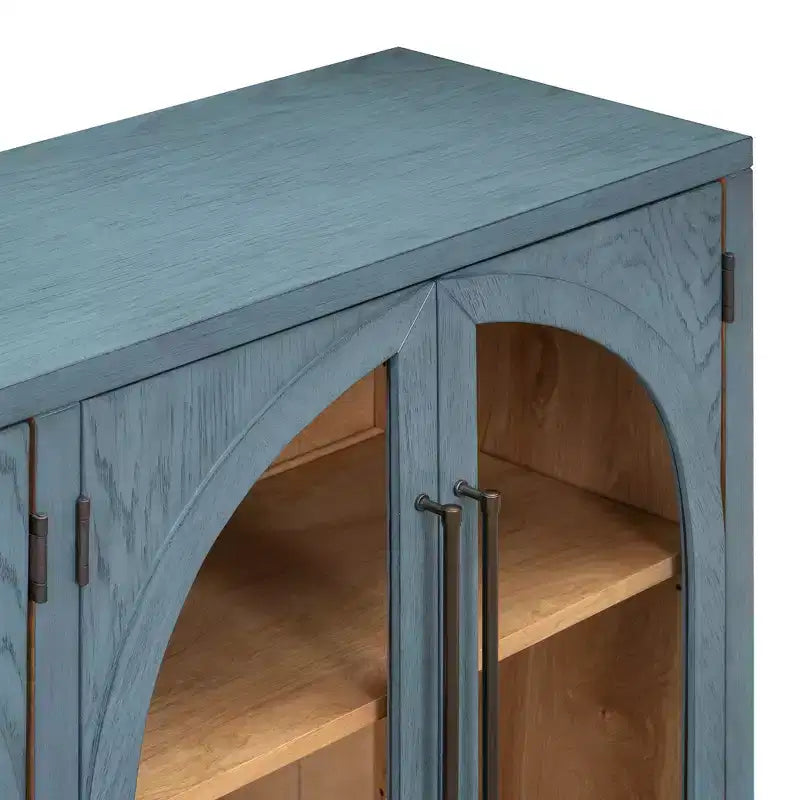 Credenza a 4 ante con ampio spazio contenitivo e ante in vetro e ripiani regolabili