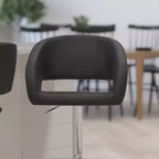 Sgabello da bar moderno con schienale arrotondato, regolabile in altezza, seduta girevole a 360°, in vinile, 150 kg