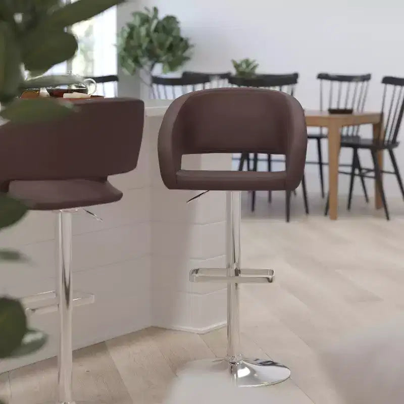 Sgabello da bar moderno con schienale arrotondato, regolabile in altezza, seduta girevole a 360°, in vinile, 150 kg