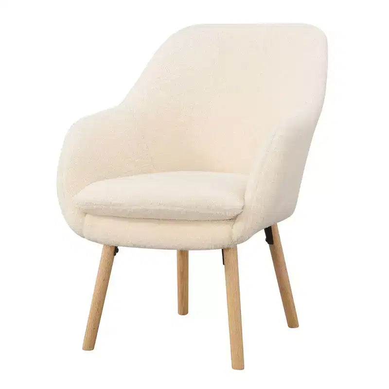 Poltroncina con braccioli Charlotte Wingback in simil montone con struttura in legno di gomma naturale