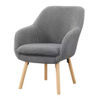 Poltroncina con braccioli Charlotte Wingback in simil montone con struttura in legno di gomma naturale